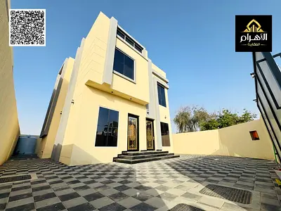 For sale: Corner villa near the mosque. One of the most luxurious villas in Ajman. Super deluxe construction and finishing, very spacious building are
