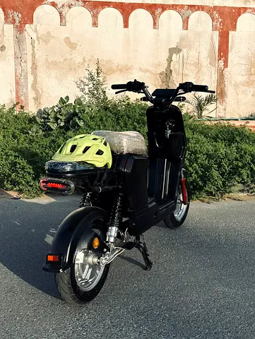 Used Electric Scooter / E-bike - Good Condition, Ready to Ride