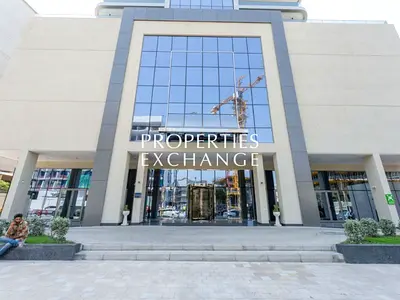 Spacious Shop | Prime Location | Ideal for Business
