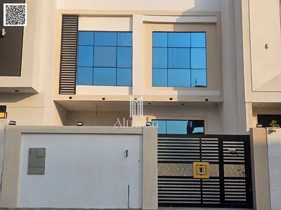 ✨ Elegant 5-Bedroom Townhouse for Sale ✨ Step into refined living with this beautifully designed 5-bedroom townhouse, offering the perfect balance of space, comfort, and modern style. Ideal for famili