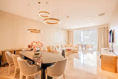 Luxury Beach Front Living | Spacious | Furnished