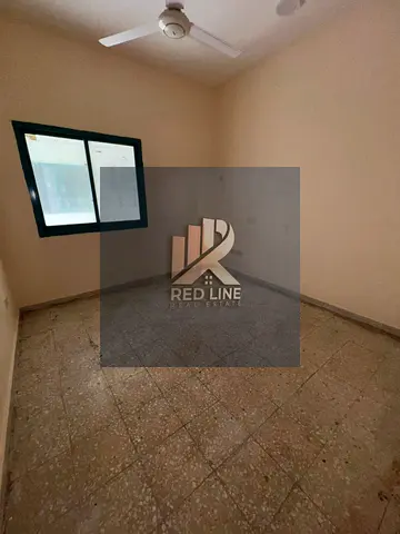 👀 فرصة سكن عملية وسعر مناسب في موقع ممتاز!  في اليرموك ستوديو مميز يناسب العائلات أو العزاب 👌