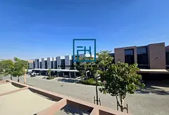 Elegant 3BR Middle Townhouse | All Master Bedrooms | Freehold | Azalea – Masaar