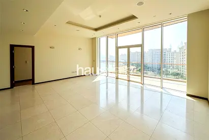 Pet Friendly | Sea Views | 0.1km to Nakheel Mall