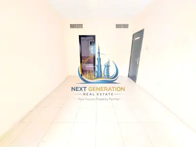 Spacious 3BHK with Balcony and 3 Baths/Gym,Pool available