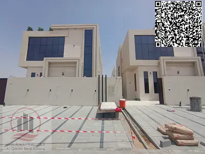 Luxury villa with 5 master bedrooms at a special price including registration fees in Al-Haliou 2