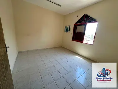 انتهز الفرصه ارخص غرفه وصاله لايجار 22 الف 4او 5 دفعات تامين شيك قريب من جميهع الخدمات  بنايه عائلات فقط