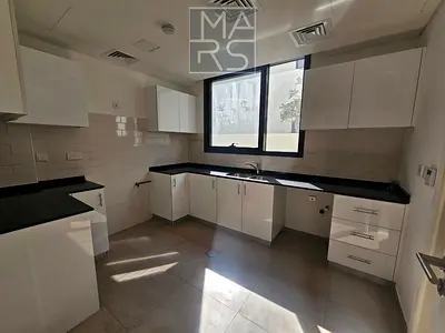 Spacious 4BR Villa for Sale | Nasma