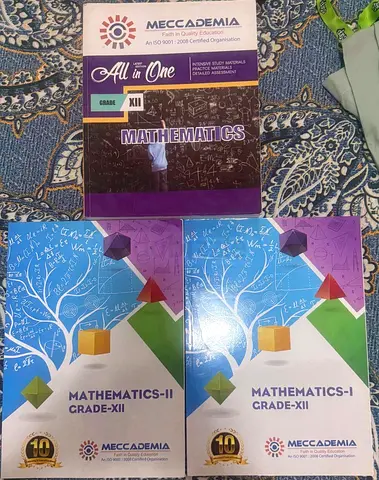Maths guides Macademia grade 12 for sale