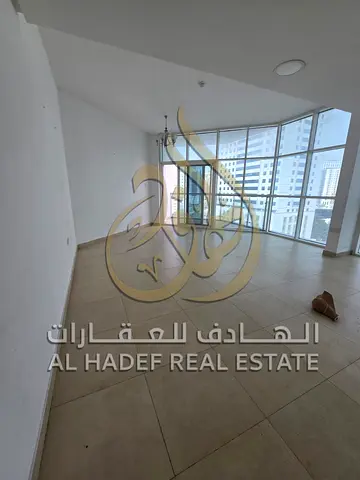 شقة 3 غرف وصالة | التعاون | غرفة خادمة | غرفة غسيل | بلكونة كبيرة | مساحة واسعة | باركن | قريب من مخرج دبي
