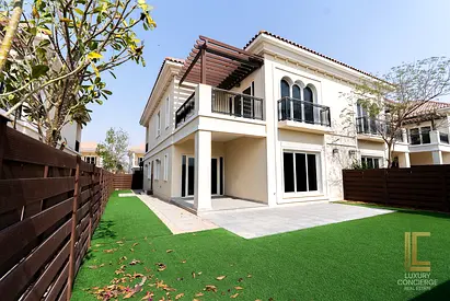 LUXURY 4BED+MAID'S ROOM | SEMI-DETACHED | VACANT