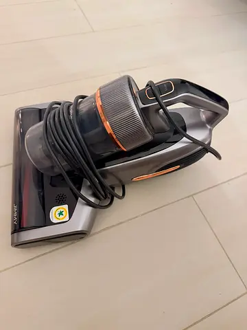 JIMMY PRO VACCUM CLEANER ( under warranty no box )