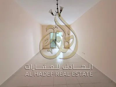 بلكون اطلالة || موقع استراتيجي || تسهيلات بالدفع || خزائن بالحائط || موقف سيارات مجاني