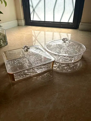 Set of Clear acrylic Serving Dishes with Lids
