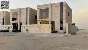 Two-story villa with a swimming pool, priced inclusive of registration and ownership fees, in one of