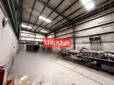 Classic and well Maintain Light Industrial warehouse 10,902 SQFT WITH 83 KW