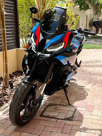 M1000XR Competition Carbon Fibre