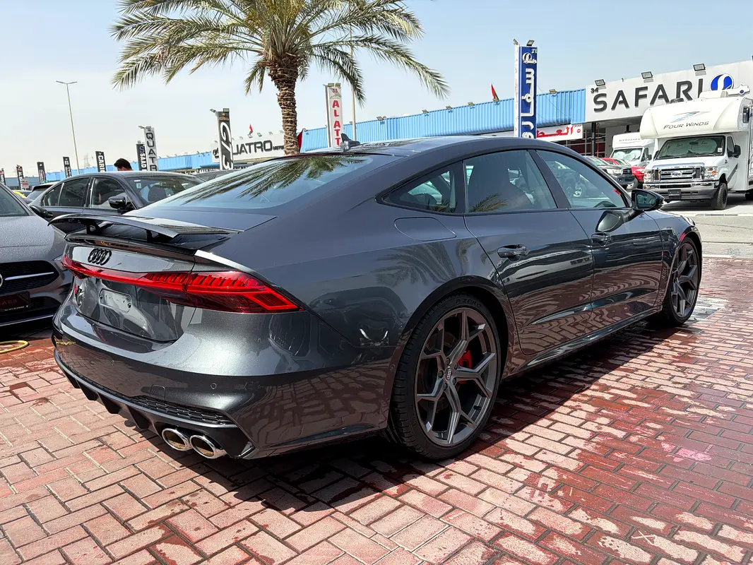 Audi S7 2024