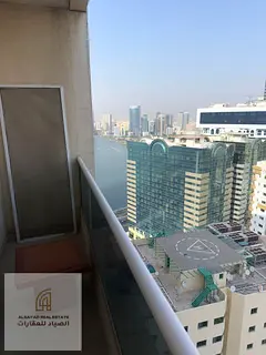 Apartment for sale in a prime location, consisting of one bedroom and a living room with a side view