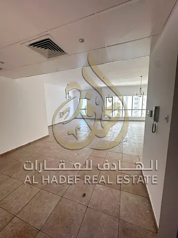 شقة 3 غرف وصالة للإيجار في المجاز 2 – موقع استثنائي، مسبح وجيم، باركن وتكييف مجاني، بسعر 72 ألف فقط وتسهيلات حتى 6 دفعات