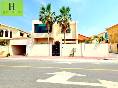 Luxury 3BR Villa Al Fisht Cornish