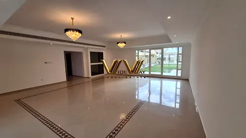 WELL MAINTAINED 4 BEDS VILLA | SHARED FACILITIES | GREAT LOCATION