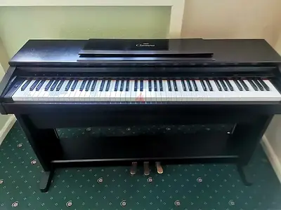 Yamaha Clavinova CLP760. Japan made piano Perfect working. Cash on delivery with six months warranty