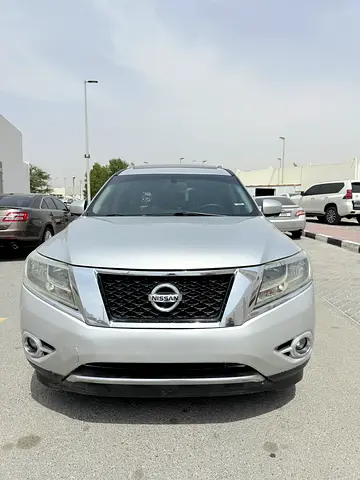 Nissan Pathfinder Platinum 2013 - American Specs - GCC Car