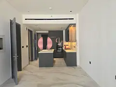 With study | Brand new | Prime location