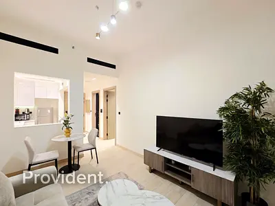 Best Price | Vacant | Modern Living