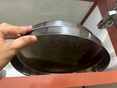 Set of 5 round stainless steel cooking trays / plates - used