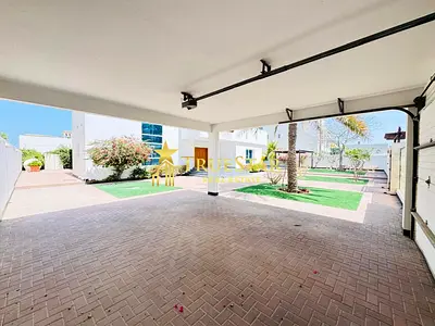 5BR+MAIDS PRIVATE POOL GARDEN WALKING DISTANCE TO KITE BEACH