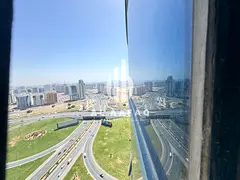 Spacious 2 BHK | Free parking | Close to Dubai Exit | Balcony