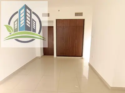 Nice Location and View 2bhk Flat with Pool, Gym, Parking