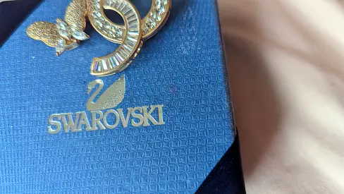 Swarovski crystal brooches — set of decorative pins