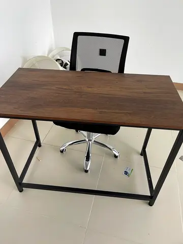 Minimalist Wooden Office Desk with Metal Frame