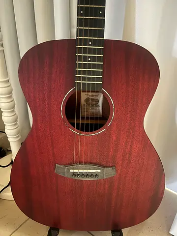 Acoustic Guitar Tanglewood Crossroads + Accessories - Good Condition