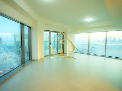 Corner Unit with 360 Panoramic Living Room | Flexible Payments Off