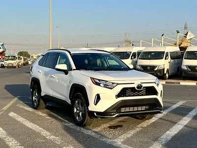 2025 Toyota Rav4 XLE Full Option 2.5L V4 - Rear Camera  - Leather Seat - AWD 4x4 - Push Start