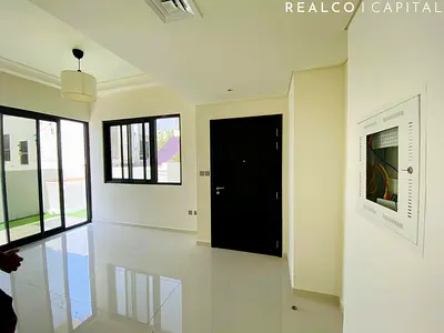 3BR+M Corner Townhouse in DAMAC Hills 2 | Large Garden | Vacant | Ready to Move In