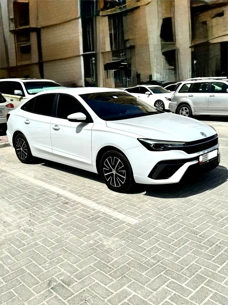 MG MG5 2025 — photo 1 of 7