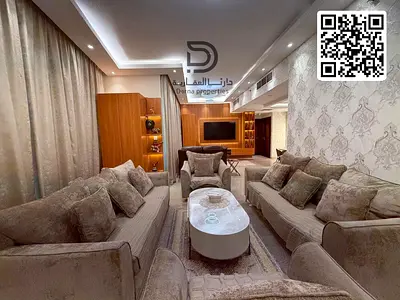 شقة فاخره غرفتين وصالة مفروشه بمساحة كبيرة في الكورنيش تاور