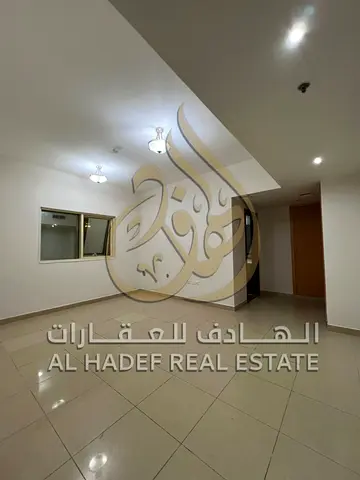 Annual Rent in Sharjah – Al Majaz 3 A distinctive apartment in a prime location in Al Majaz 30, close to the Corniche and all amenities. Ideal for fam