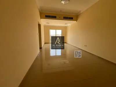 اول ساكن مساحة واسعة خزائن حائط تكييف مركزي تشطيبات فاخرة بلكونة مع اطلالة مفتوحة