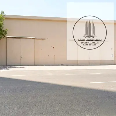 فرصة استثمارية مستودعات للبيع في الجرف الصناعية 2 تملك حر مساحة 8242 قدم كهرباء 68 كيلووات