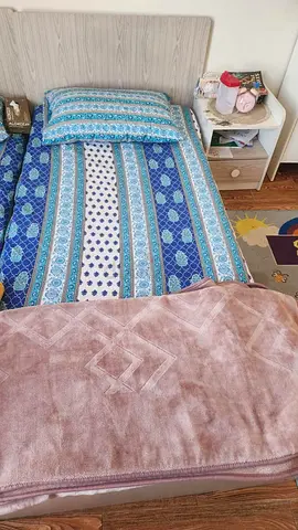 Single bed with mattress  - good condition