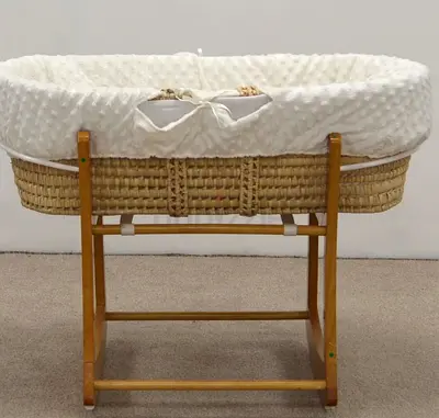 MOSES BASKET / BASSINET