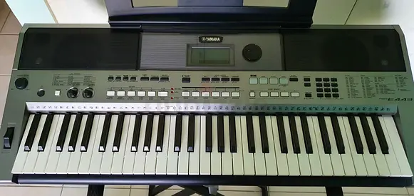 Yamaha Portable Keyboard PSR-E443 – Good Working Condition