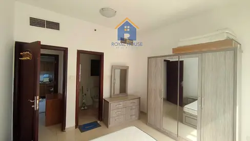 للبيع شقة غرفة وصالة في الخان – الشارقة