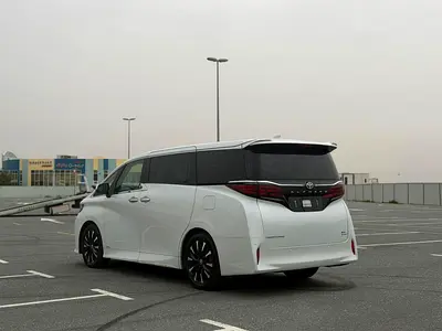 صورة مصغرة 2 لـ 2024 Toyota ALPHARD
